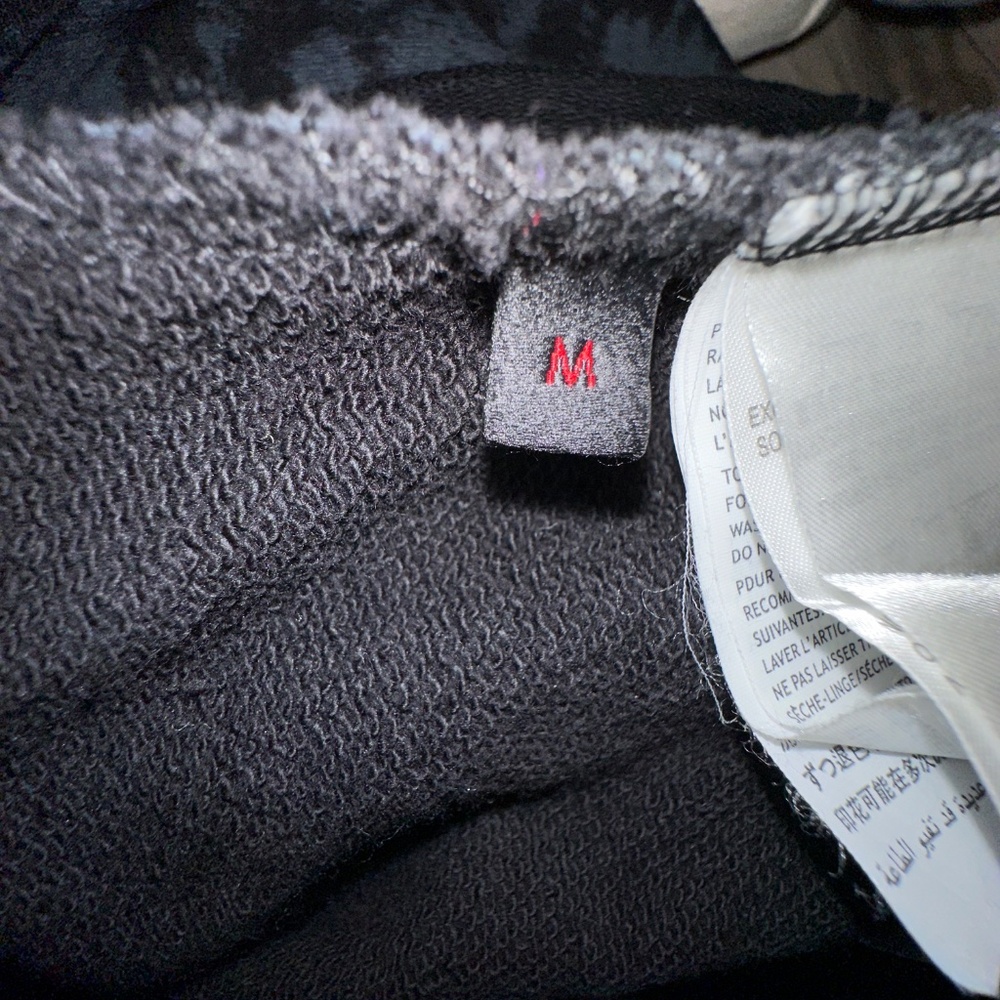 GUCCI Loved Studded Embroidered Sweatshirt M - Picture 14 of 15